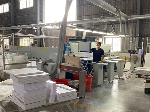 douchen 崇吳實業 ｜ 衛浴設備、洗臉台、浴室、鏡子、櫃子、水龍頭