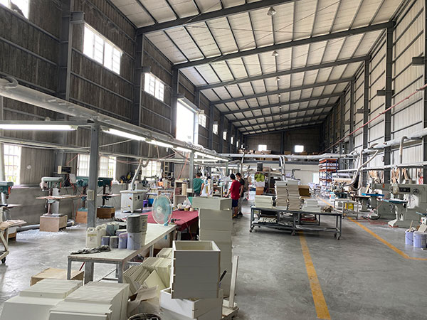 douchen 崇吳實業 ｜ 衛浴設備、洗臉台、浴室、鏡子、櫃子、水龍頭